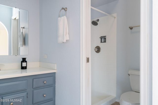 5181 N Stonehouse Place, Tucson, AZ 85750