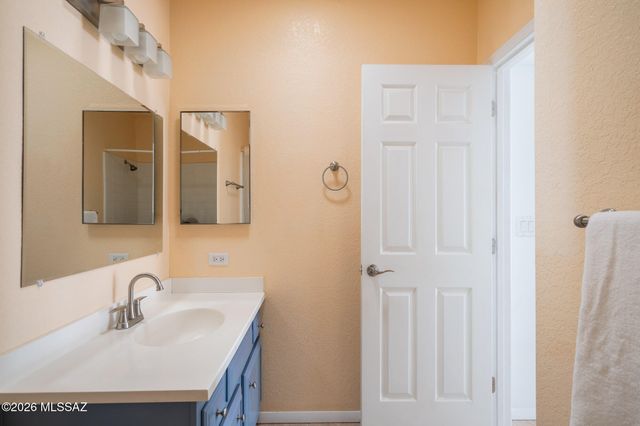 5181 N Stonehouse Place, Tucson, AZ 85750