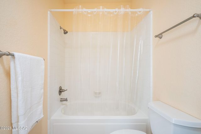 5181 N Stonehouse Place, Tucson, AZ 85750