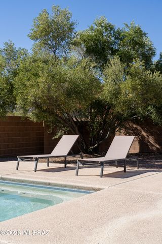 5181 N Stonehouse Place, Tucson, AZ 85750