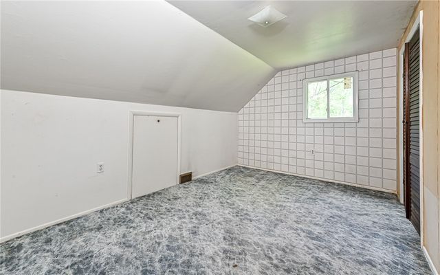 184 Mount Pleasant Rd, Marshall, PA 15086