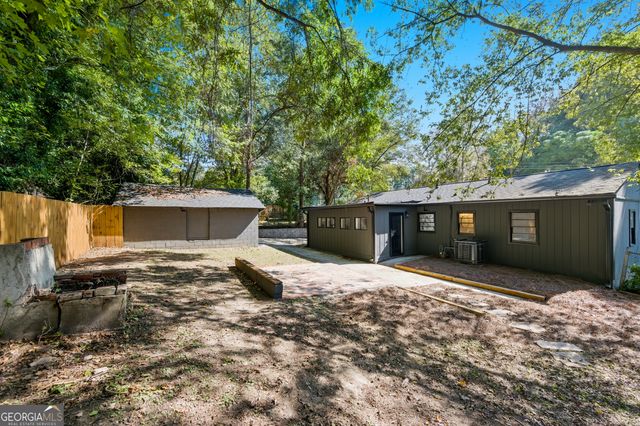 2541 Santa Barbara Drive NW, Atlanta, GA 30318