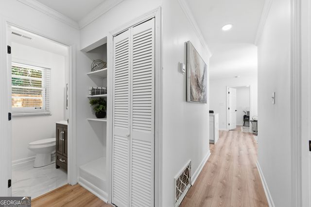 2541 Santa Barbara Drive NW, Atlanta, GA 30318