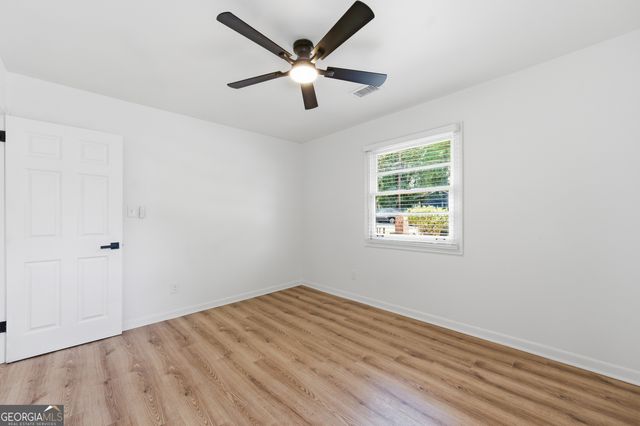 2541 Santa Barbara Drive NW, Atlanta, GA 30318