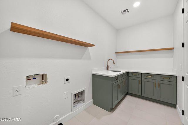 18802 E CARDINAL Way, Queen Creek, AZ 85142