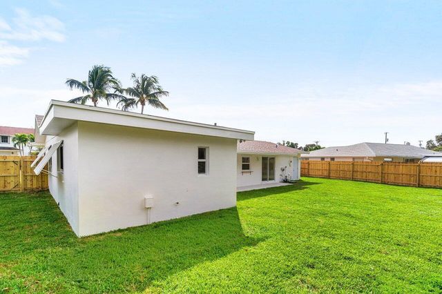 2433 Palm Road, West Palm Beach, FL 33406