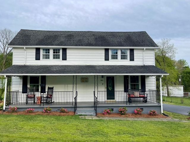 321 Broadway Street, Glendale, SC 29346