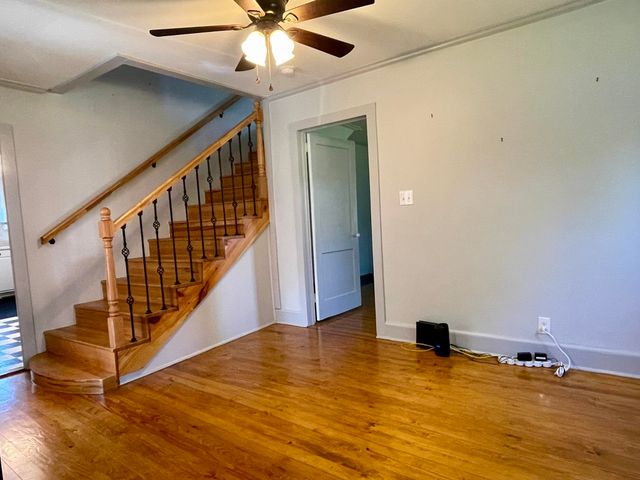 321 Broadway Street, Glendale, SC 29346