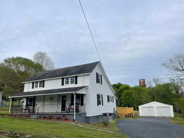 321 Broadway Street, Glendale, SC 29346