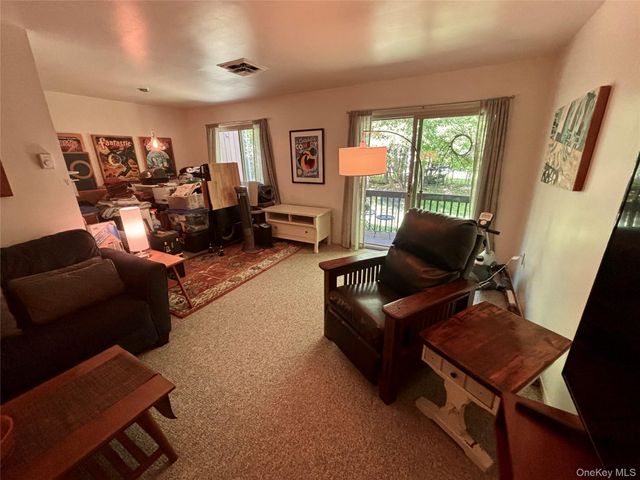 113 Sterling Street 113, Beacon, NY 12508