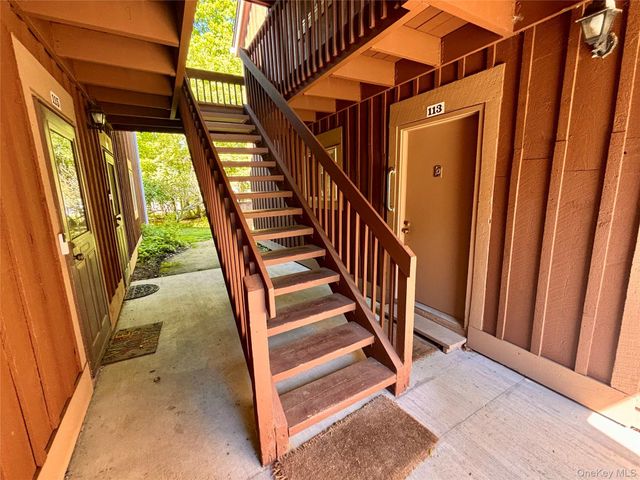 113 Sterling Street 113, Beacon, NY 12508
