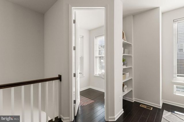 19304 FORKED CREEK TER, Leesburg, VA 20175