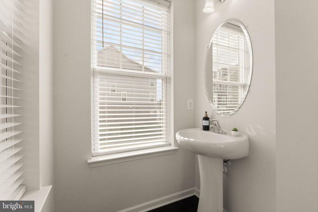 19304 FORKED CREEK TER, Leesburg, VA 20175