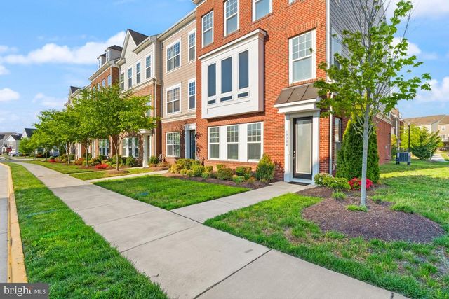 19304 FORKED CREEK TER, Leesburg, VA 20175