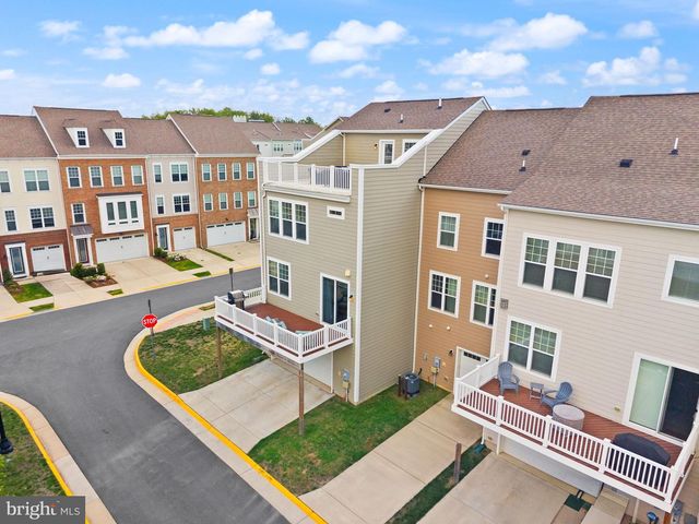 19304 FORKED CREEK TER, Leesburg, VA 20175