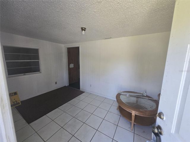 171 N PUTNAM GROVE ROAD, Oak Hill, FL 32759