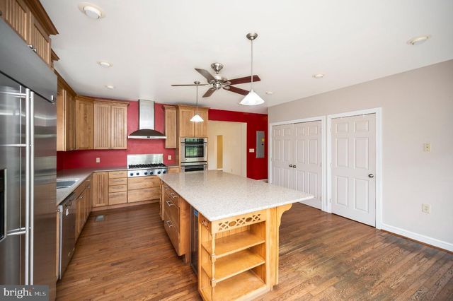 23202 VILLAGE RD, Unionville, VA 22567