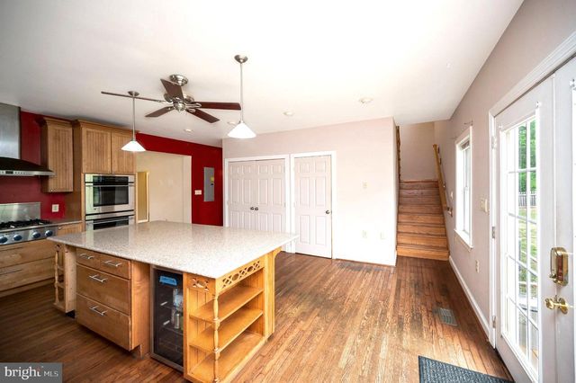 23202 VILLAGE RD, Unionville, VA 22567