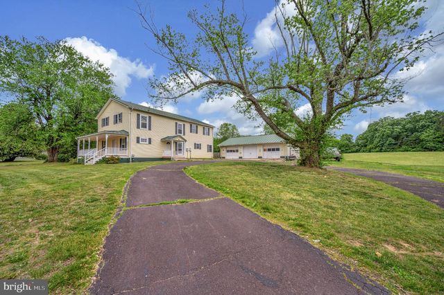 23202 VILLAGE RD, Unionville, VA 22567