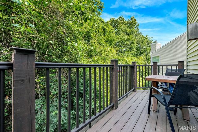 665 Highview Circle Drive, Ballwin, MO 63021