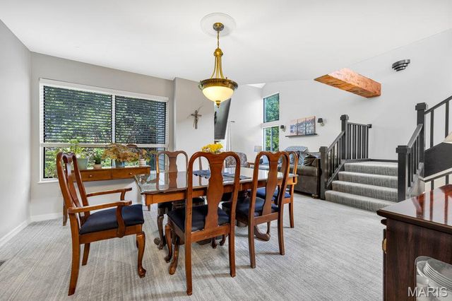 665 Highview Circle Drive, Ballwin, MO 63021