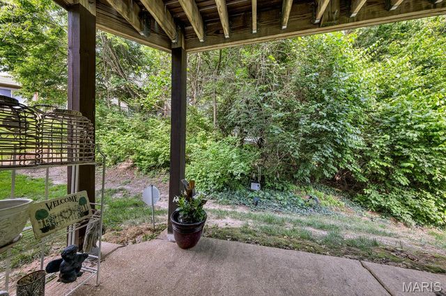 665 Highview Circle Drive, Ballwin, MO 63021