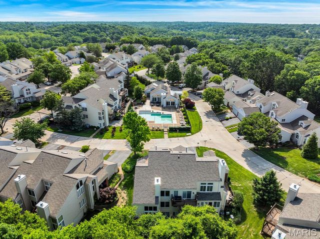 665 Highview Circle Drive, Ballwin, MO 63021