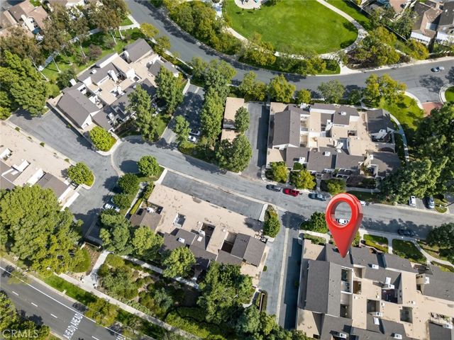 26 Claret 40, Irvine, CA 92614