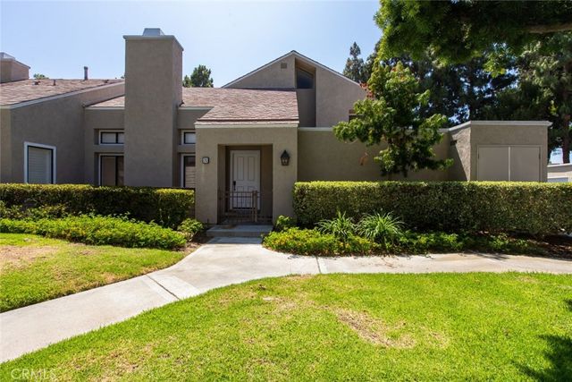 26 Claret 40, Irvine, CA 92614