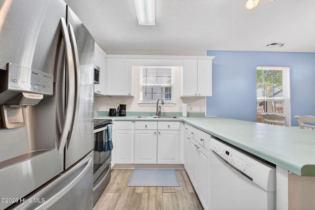 220 NE 33rd Street, Oak Island, NC 28465