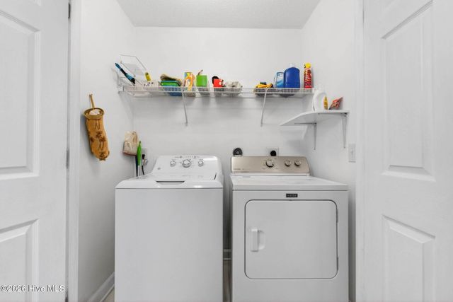 220 NE 33rd Street, Oak Island, NC 28465