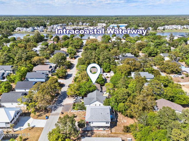 220 NE 33rd Street, Oak Island, NC 28465