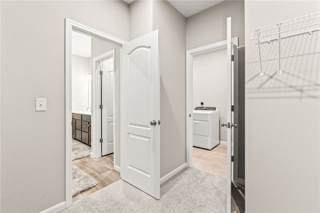 1189 Heathgate Way, Fairborn, OH 45324