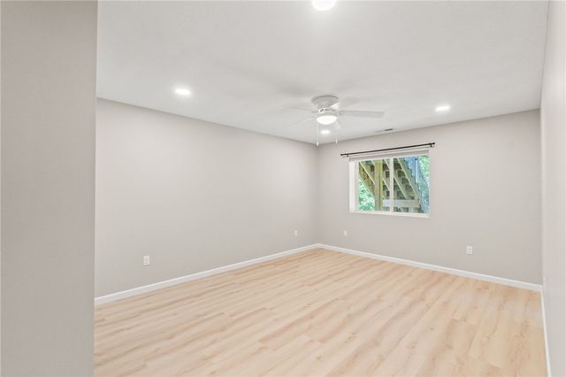 1189 Heathgate Way, Fairborn, OH 45324