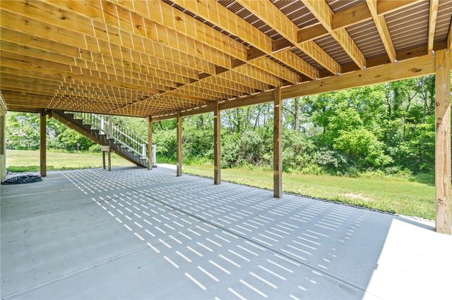1189 Heathgate Way, Fairborn, OH 45324