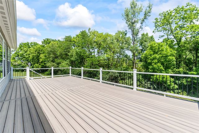 1189 Heathgate Way, Fairborn, OH 45324