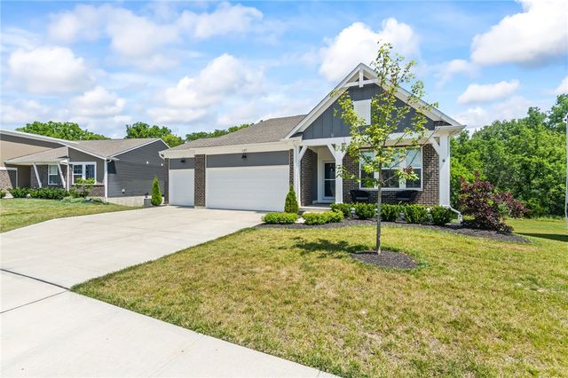 1189 Heathgate Way, Fairborn, OH 45324