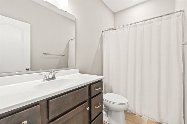 1189 Heathgate Way, Fairborn, OH 45324