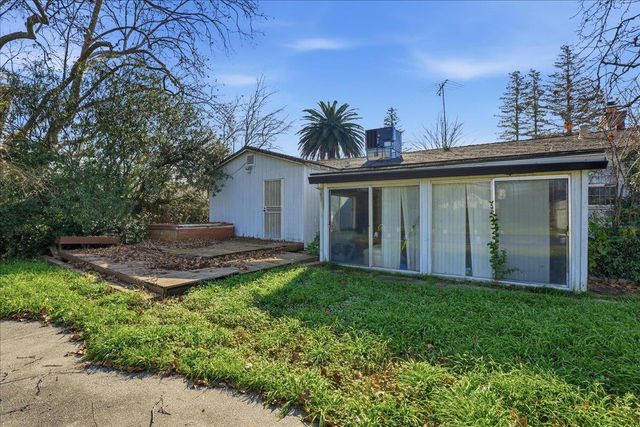 2631 Tioga Way, Sacramento, CA 95821