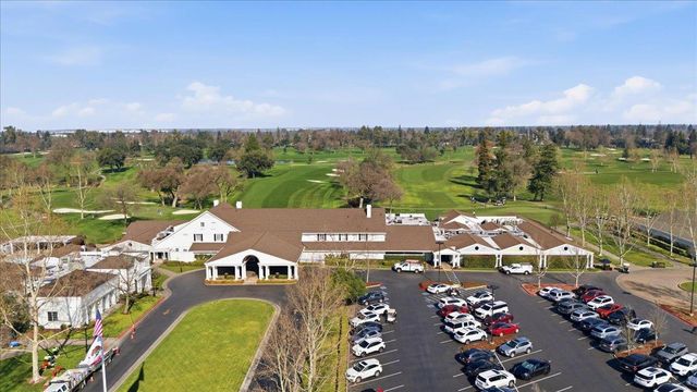 2631 Tioga Way, Sacramento, CA 95821