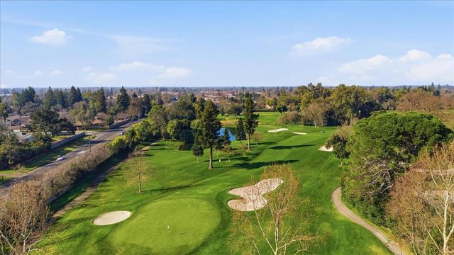 2631 Tioga Way, Sacramento, CA 95821