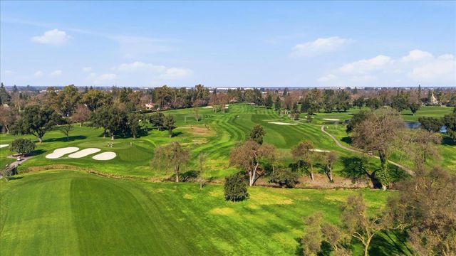 2631 Tioga Way, Sacramento, CA 95821