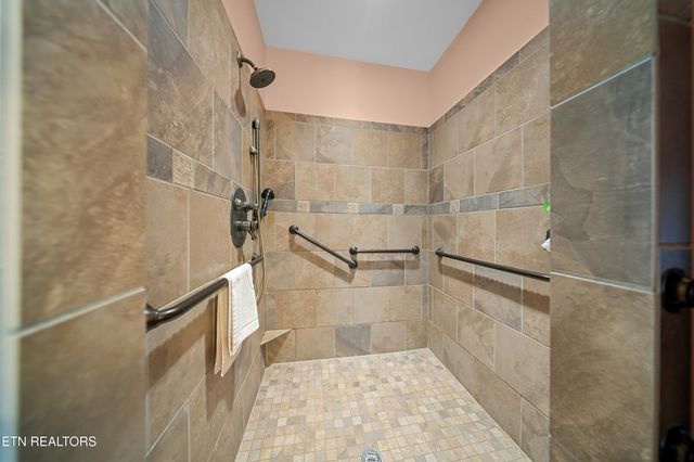 46 Westridge Court, Crossville, TN 38558