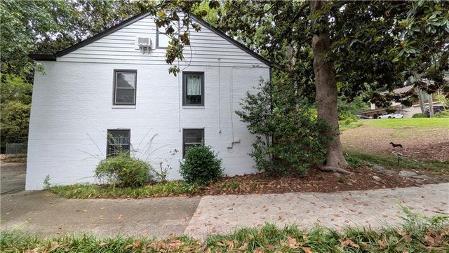 4300 Rickenbacker Way NE, Atlanta, GA 30342