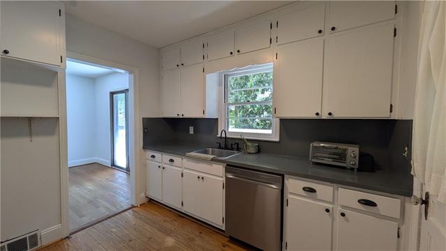 4300 Rickenbacker Way NE, Atlanta, GA 30342