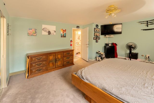 12307 DUNKS FERRY RD, Philadelphia, PA 19154