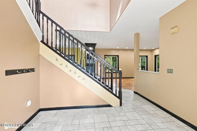 1825 S Creekside Drive, Wasilla, AK 99654