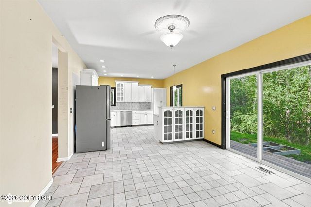 1825 S Creekside Drive, Wasilla, AK 99654