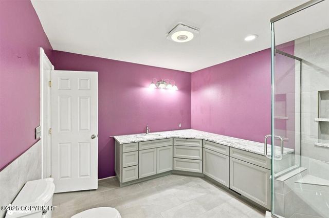 1825 S Creekside Drive, Wasilla, AK 99654