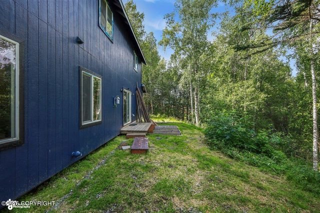 1825 S Creekside Drive, Wasilla, AK 99654